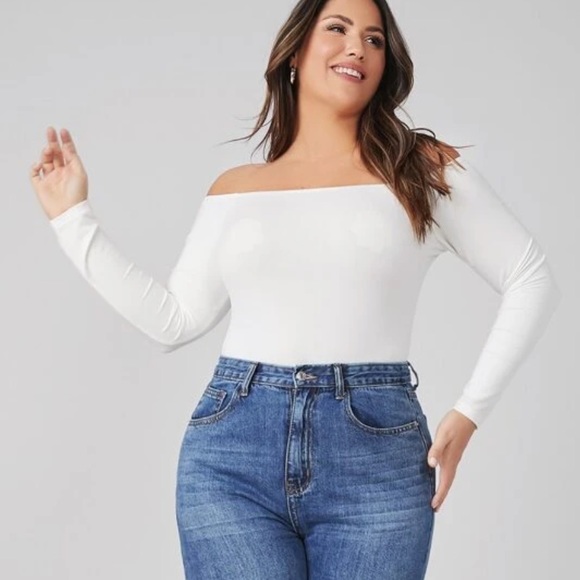 PLUS off the shoulder long sleeve bodysuit white - Picture 3 of 9
